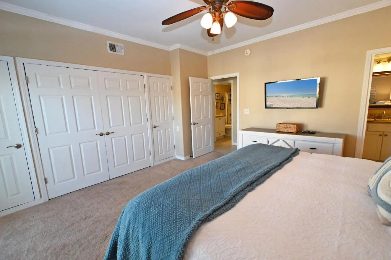 Sandpiper Cove Unit 4115 Bring Your Boat Canal 2 Bedroom 2 Bathroom Destin Holiday home