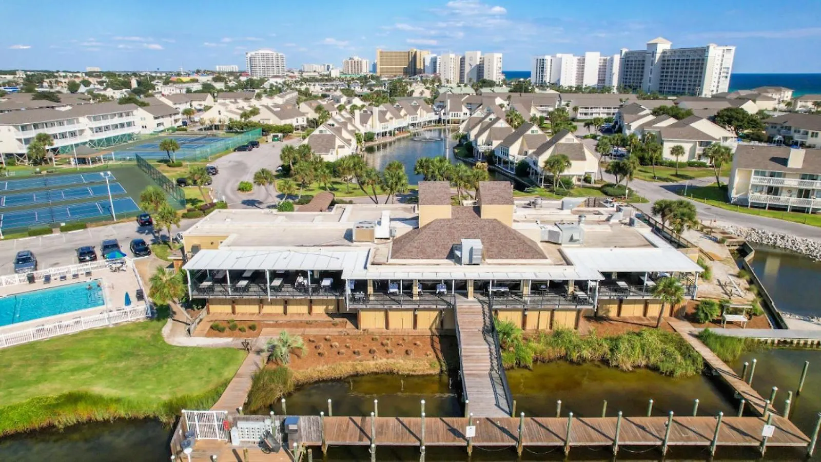 بيت للعطل Sandpiper Cove Unit 4115 Bring Your Boat Canal 2 Bedroom 2 Bathroom دستين